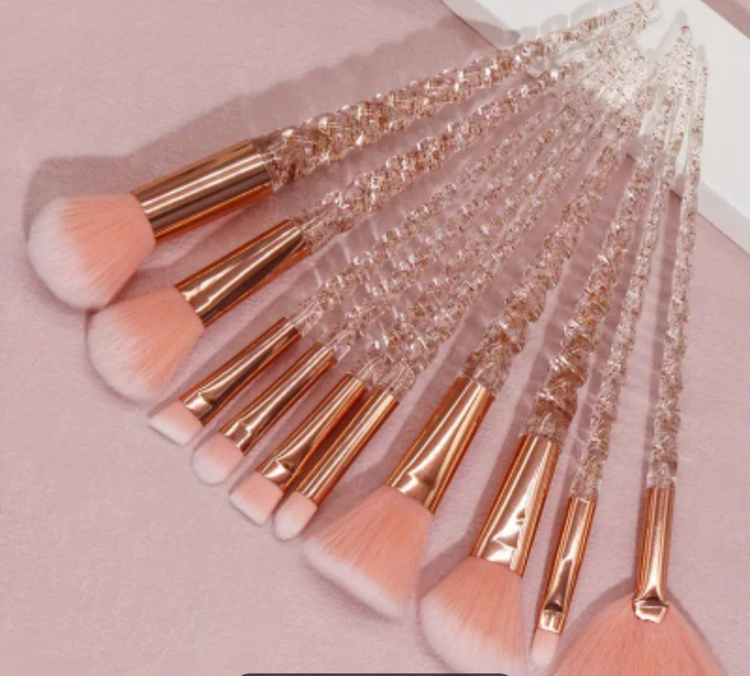 10 pinceaux de maquillage rose