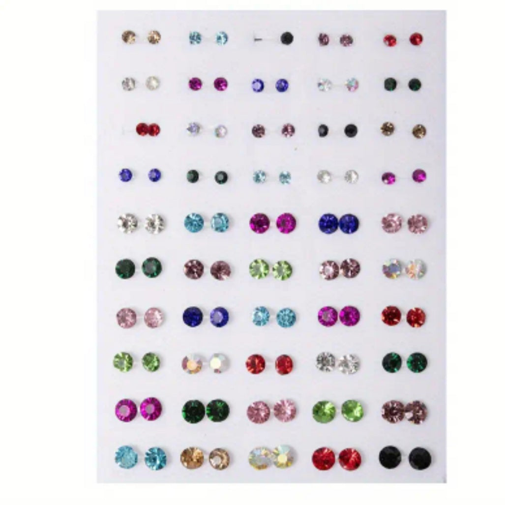 50 paires de boucles strass multicolore