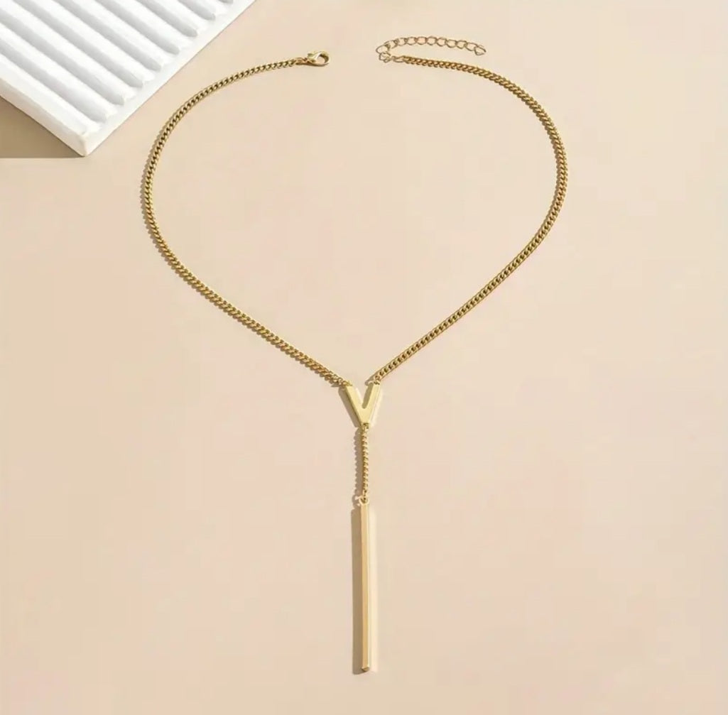 Collier Charlotte V doré