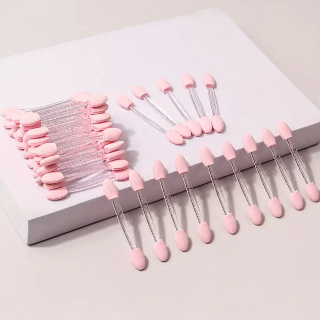 2 applicateur fard à paupières