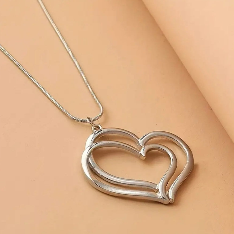 Collier Angela coeur l'un dans l'autre