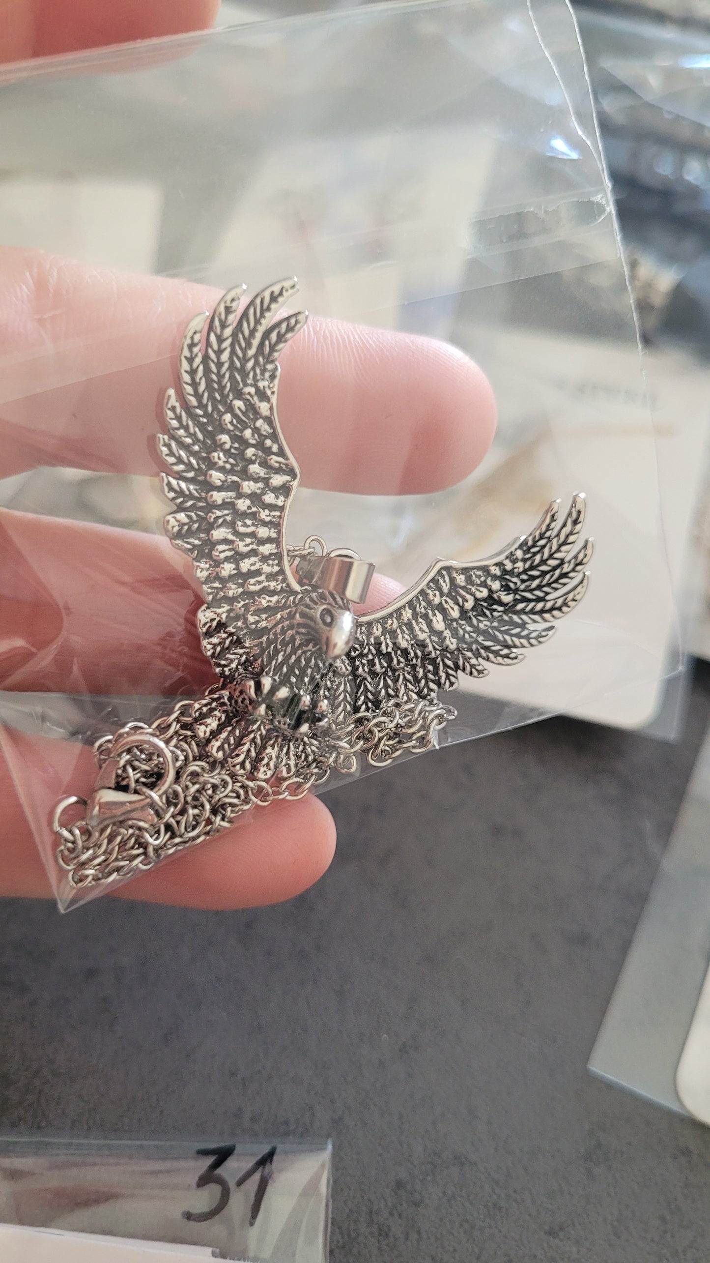 Collier Aigle argenté