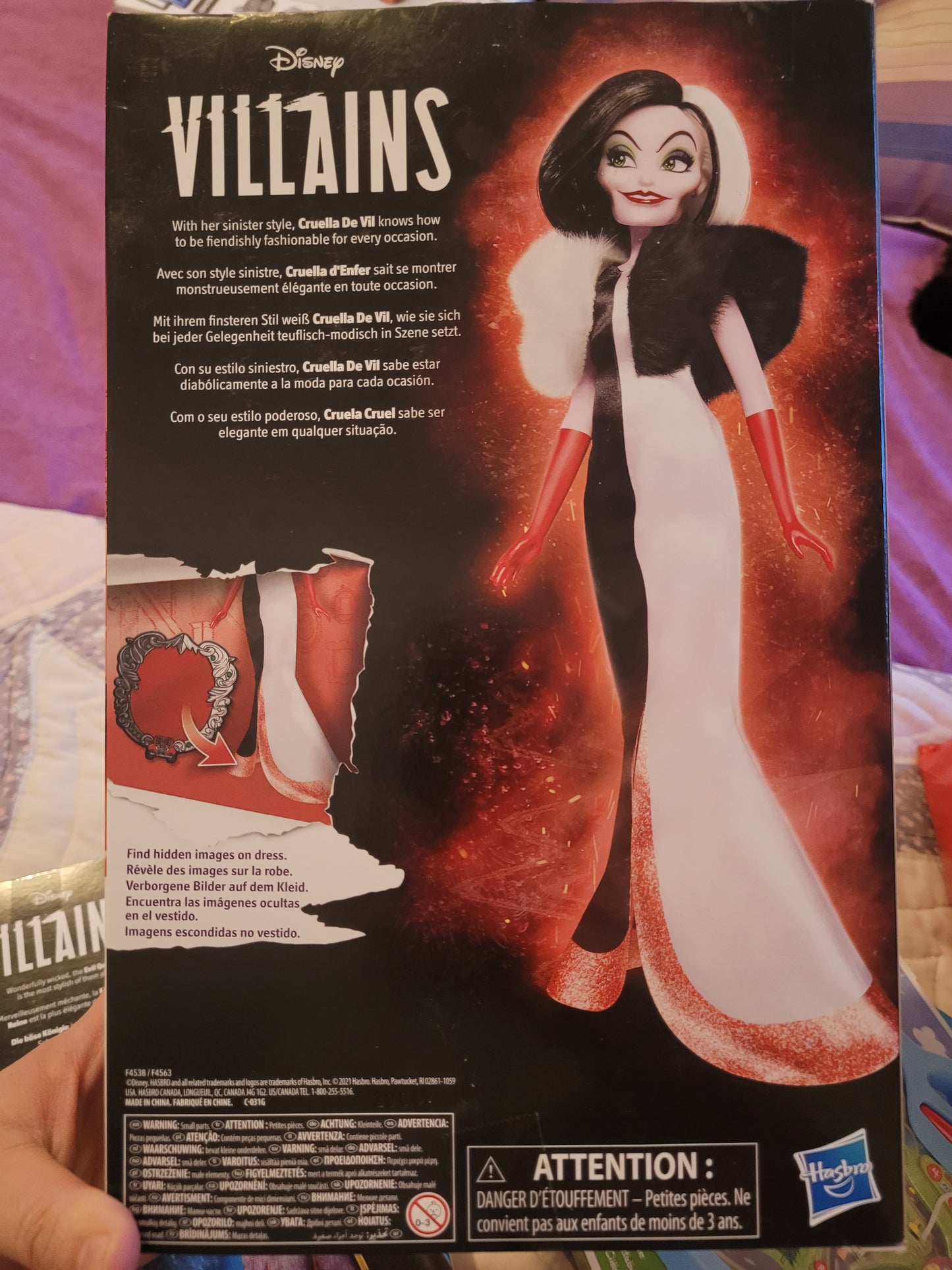 Poupée Cruella d'enfer