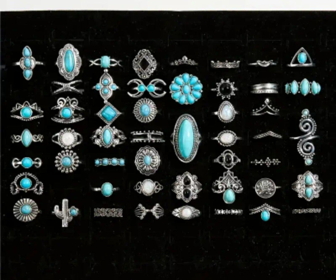 Ensemble Alina avec 30 bagues vintage