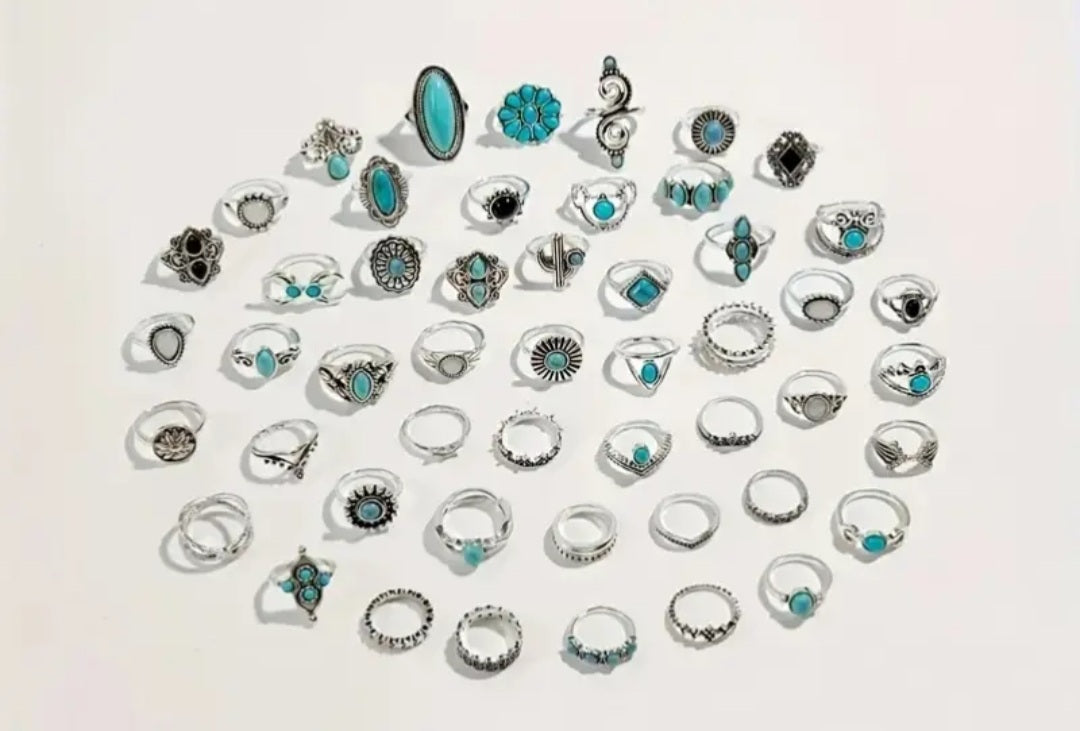 Ensemble Alina avec 30 bagues vintage