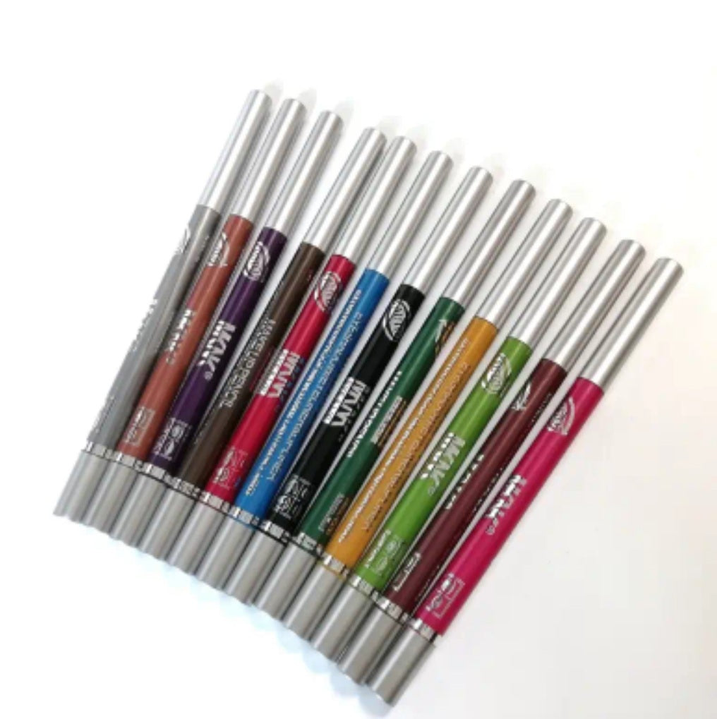 12 crayons eyeliners