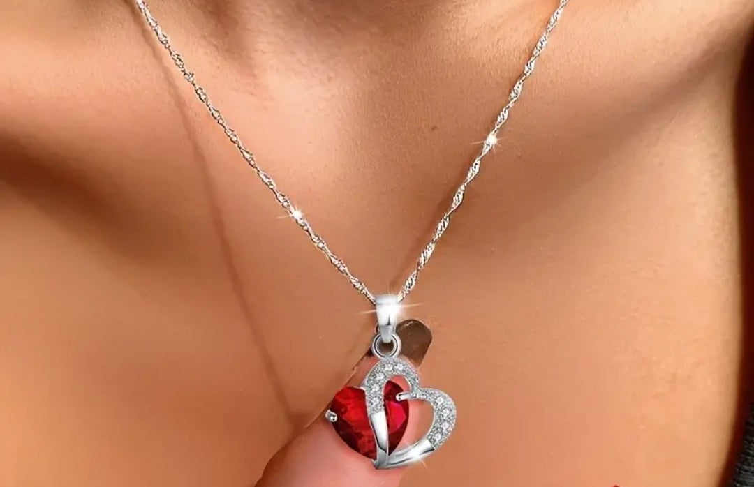 Collier coeur rouge/coeur strass