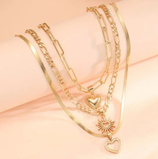 Collier Alexia doré triple coeur