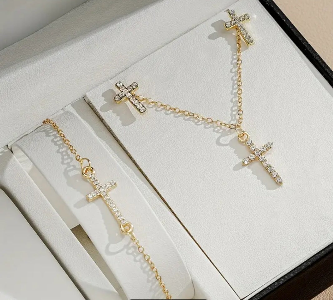 Ensemble 4 bijoux Croix strass doré