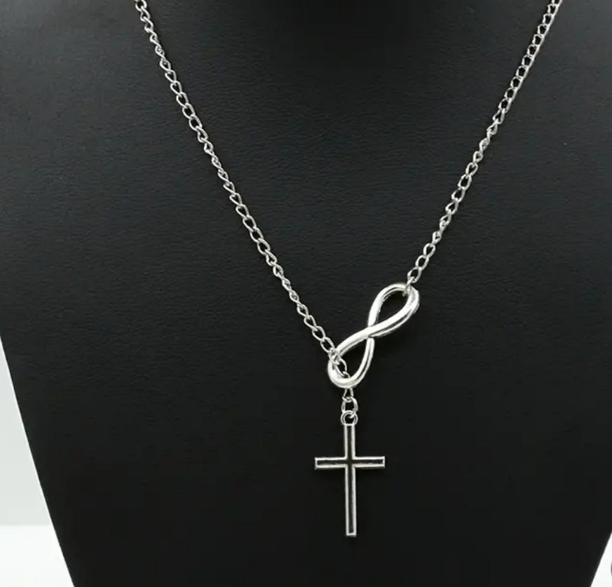 Collier Marine argenté infini croix