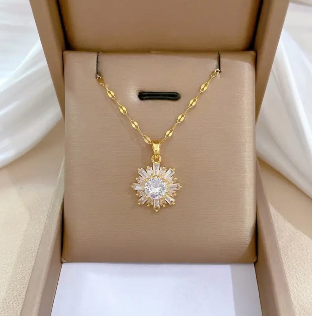 Collier Zoé doré en flocon de neige