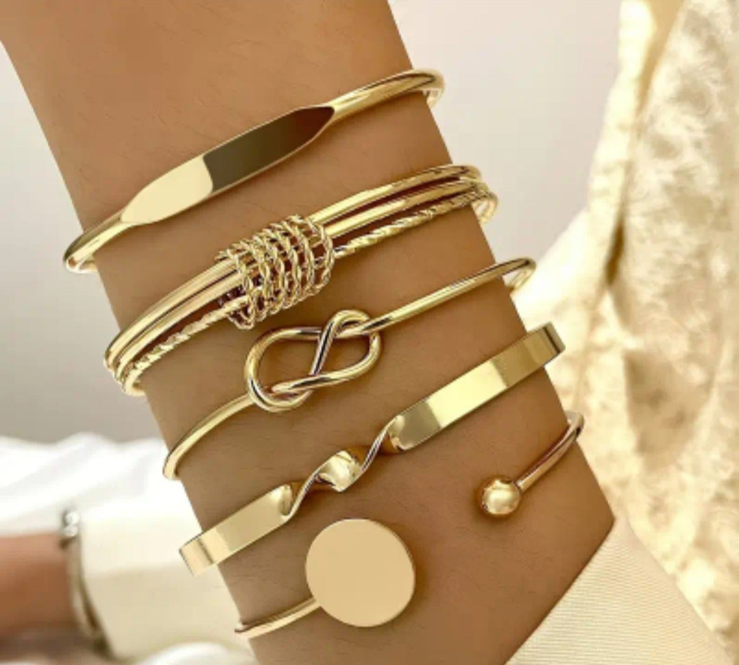 Ensemble Assia 5 bracelets doré