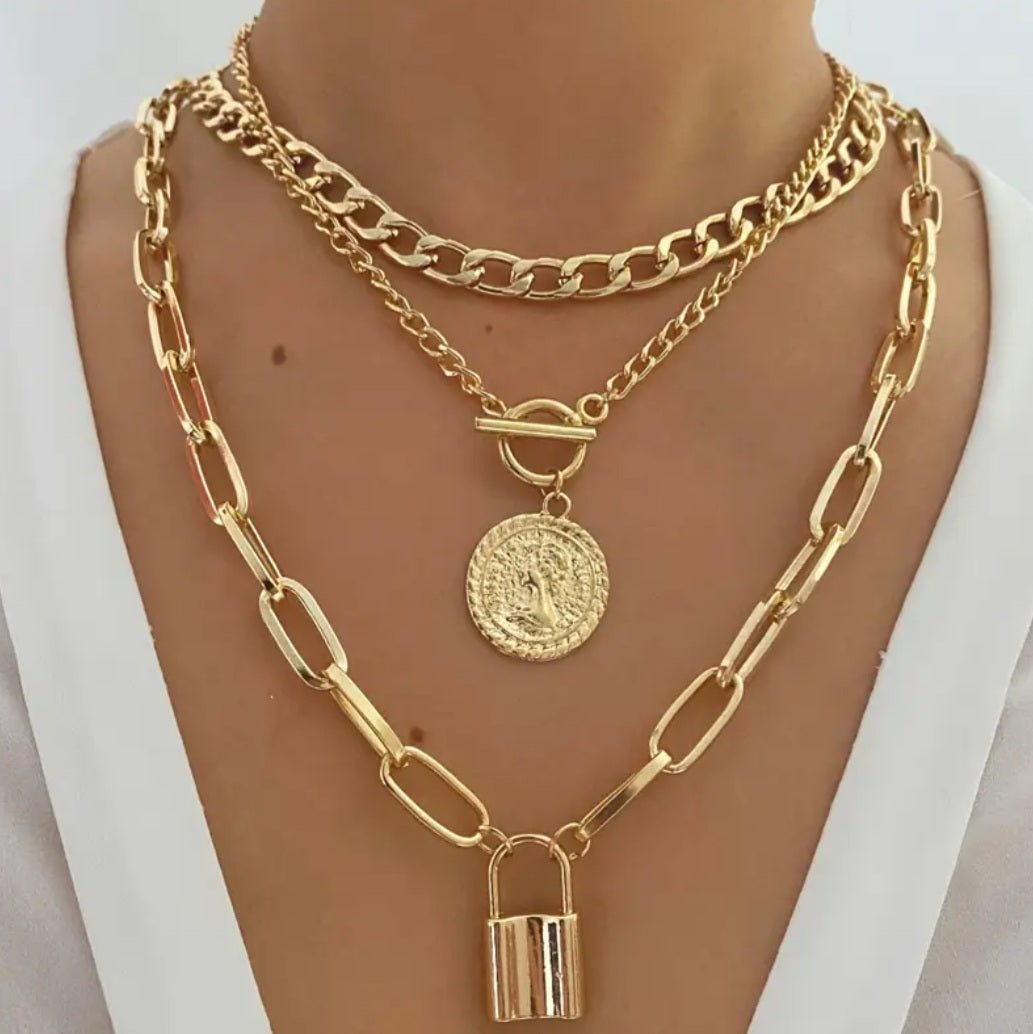 Collier Louna doré avec cadenas