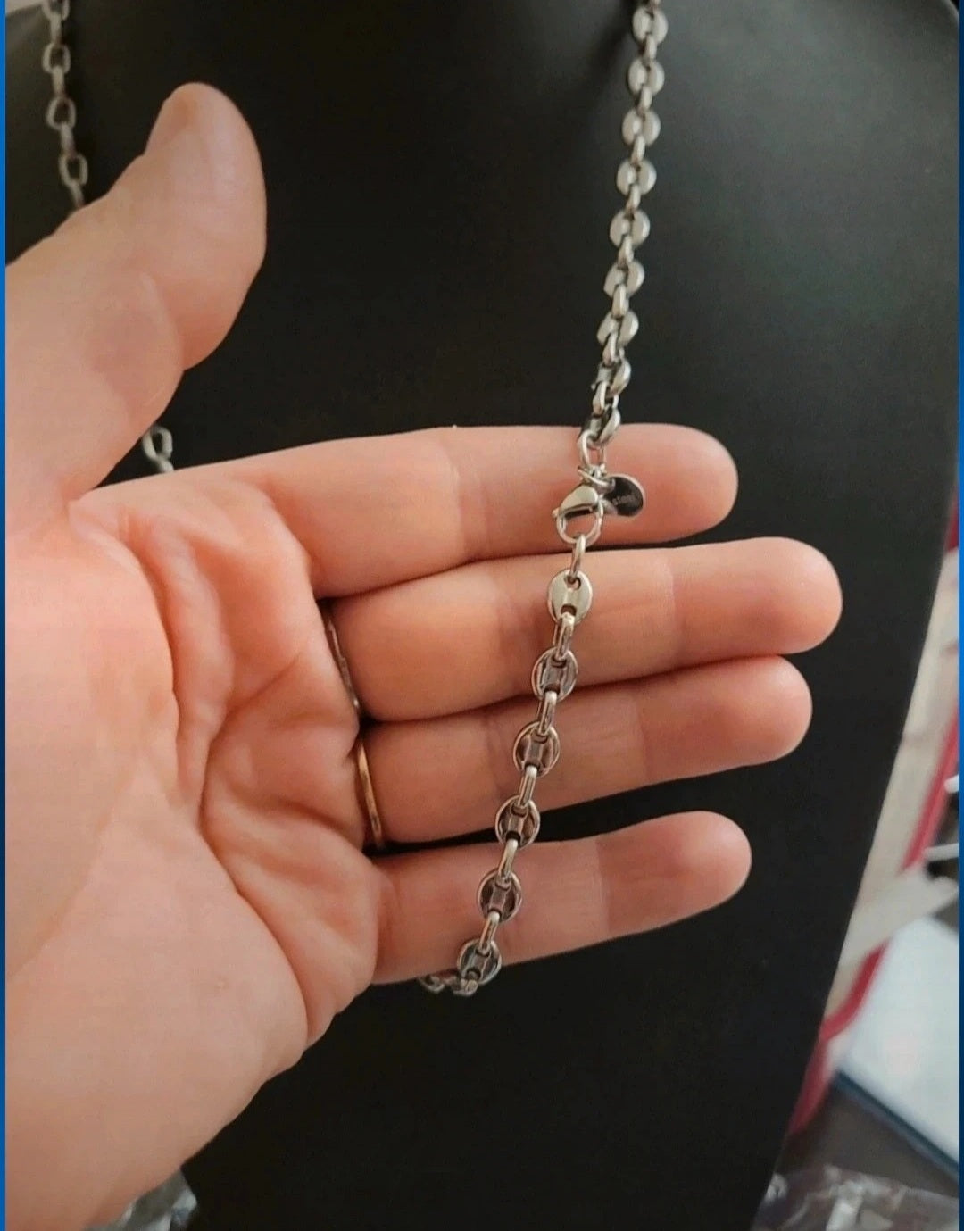 Collier mini grain de café argenté