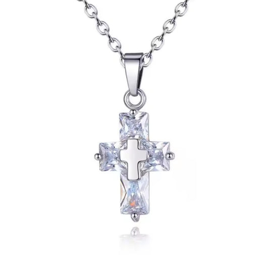 Collier croix transparente doré