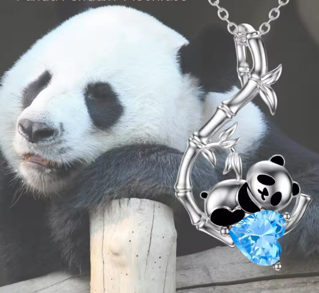 Collier Panda mignon coeur bleu