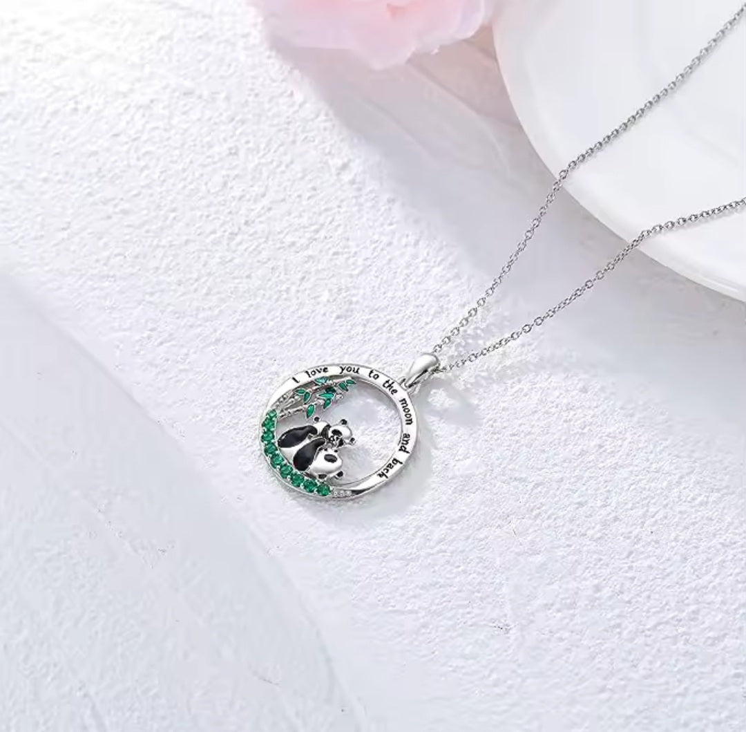 Collier Panda et son bébé