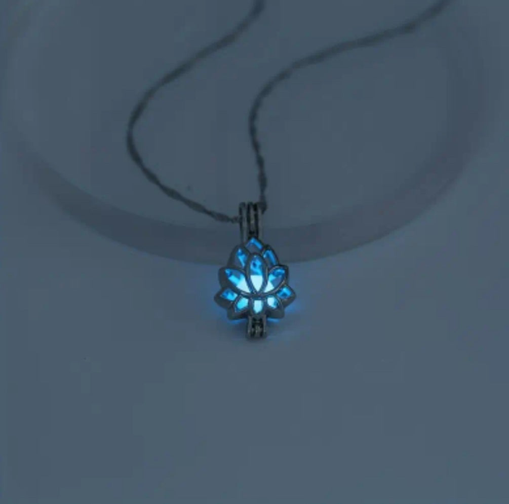 Collier Hélène fleur de Lotus