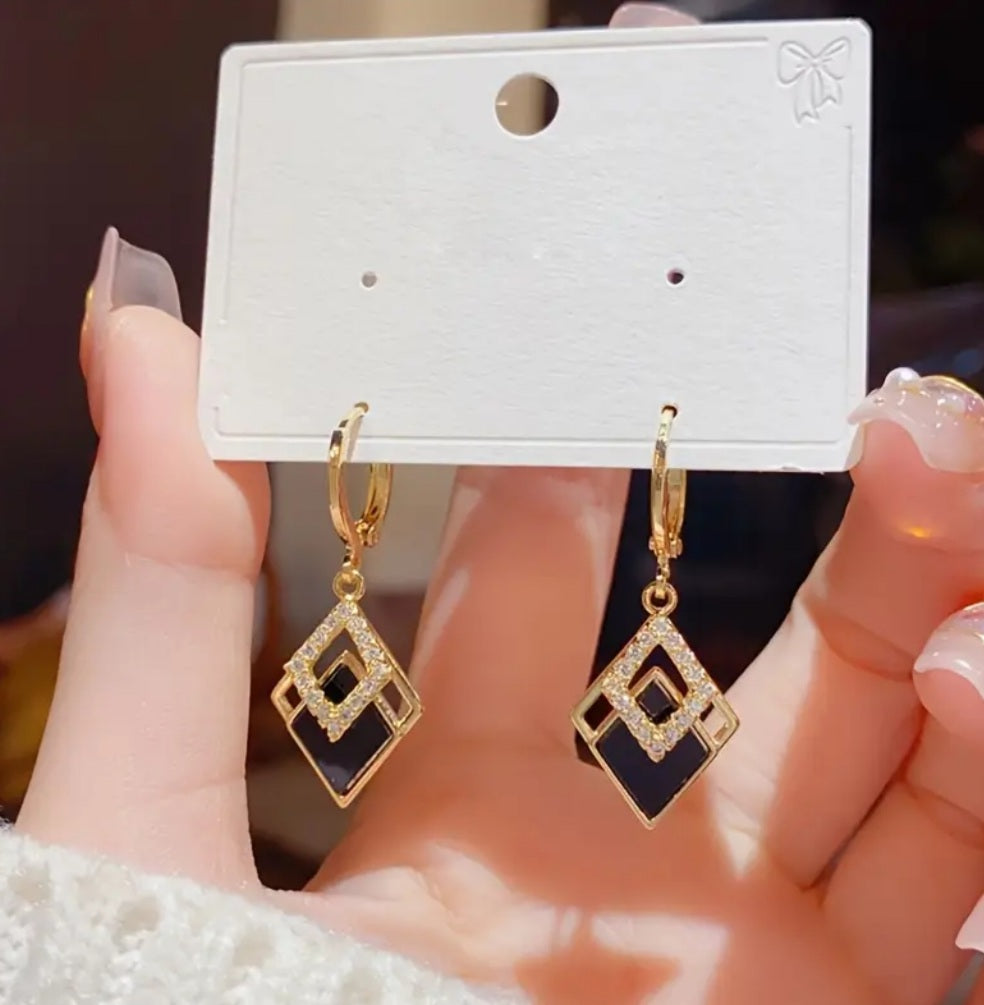 boucles Christina très élégante