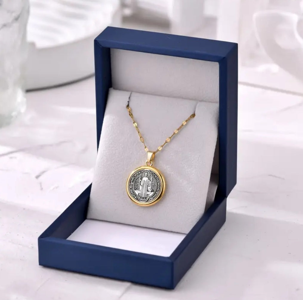 Collier de prière St benoit