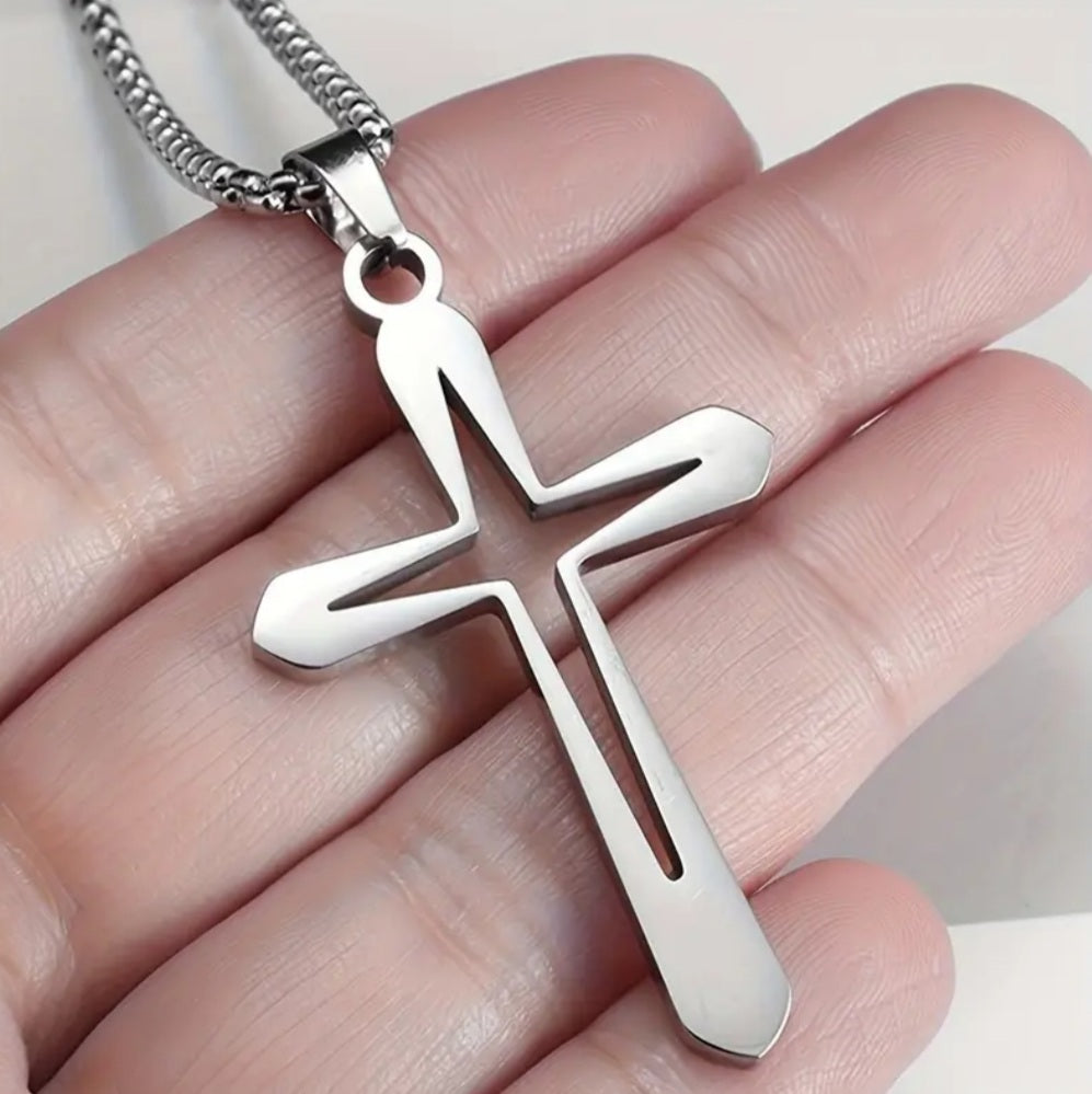 Collier Croix argenté creuse