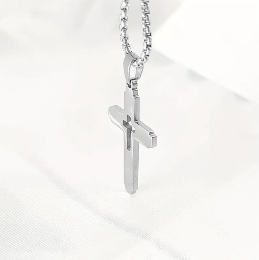 Collier croix argenté