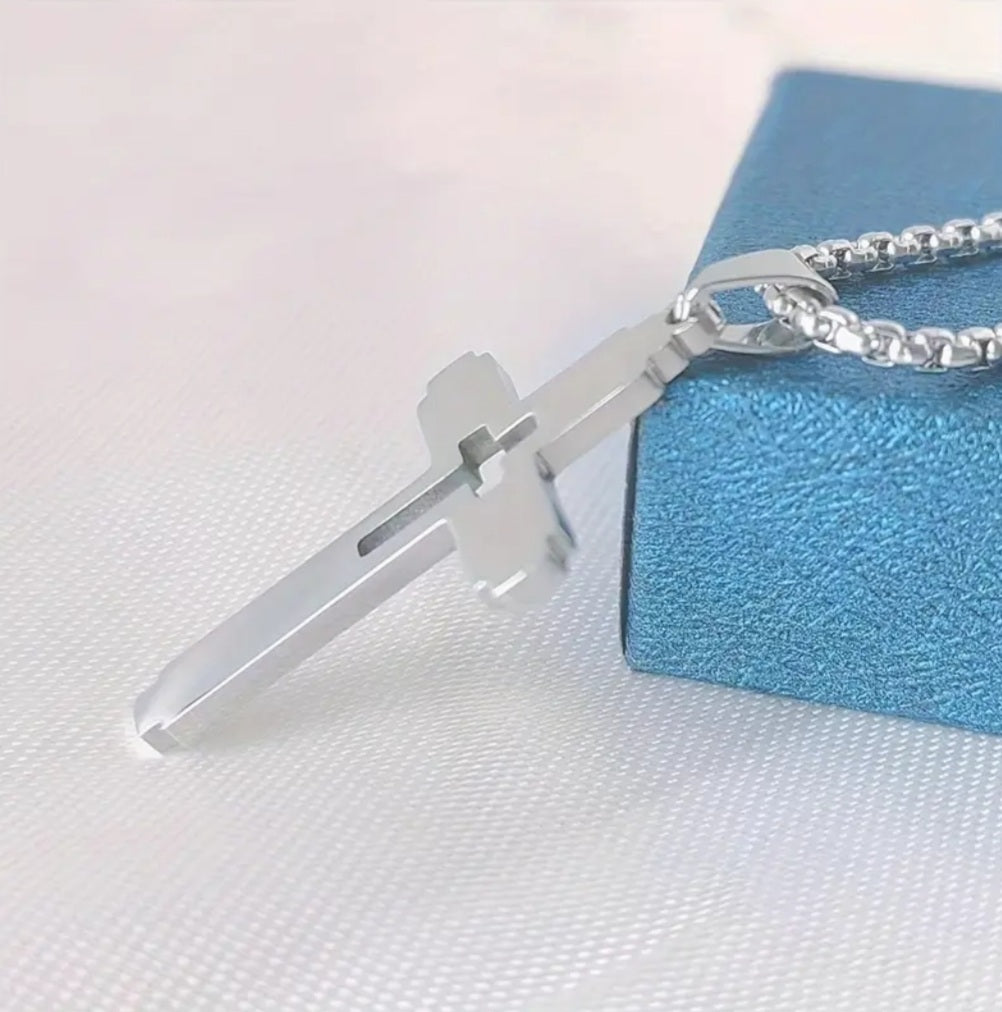 Collier croix argenté