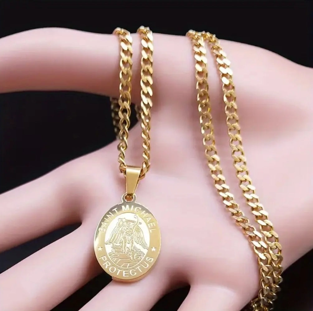 Collier saint Michael doré