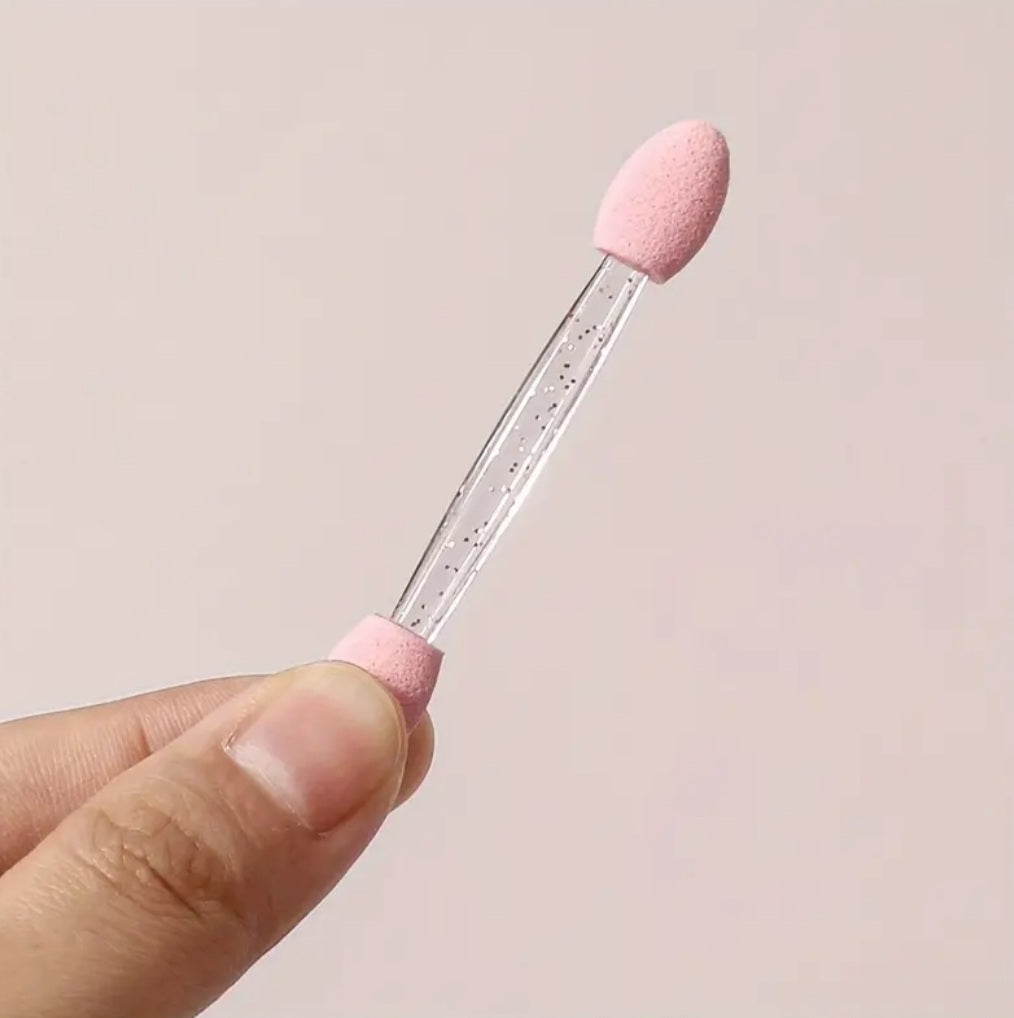 2 applicateur fard à paupières