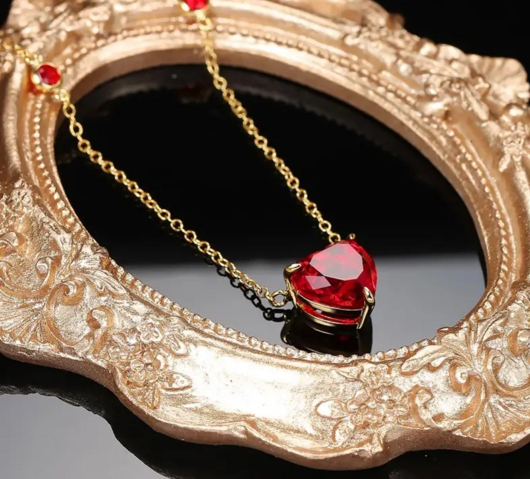 Collier Vanessa coeur Louise