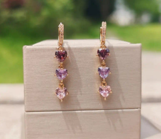 Boucles Rihanna triple coeur colorés pendante