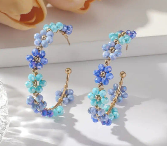 Boucles Shanna Créoles florales bleu