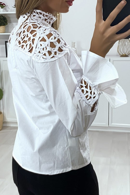🌹Blouse blanche broderie