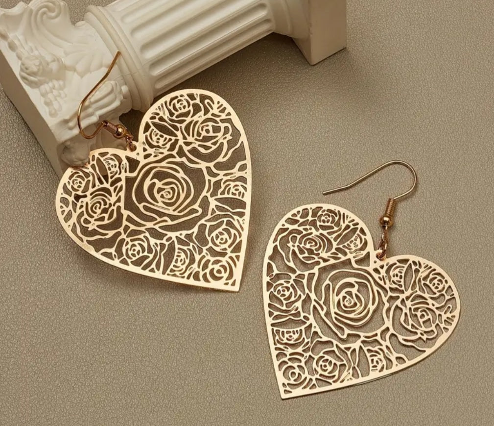 Boucles Katia coeur doré fleuri