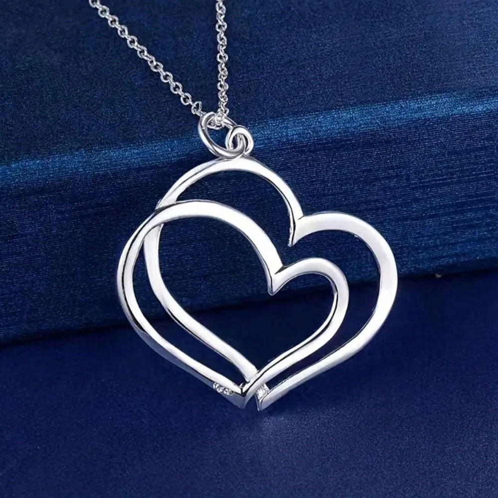 Collier Angela coeur l'un dans l'autre