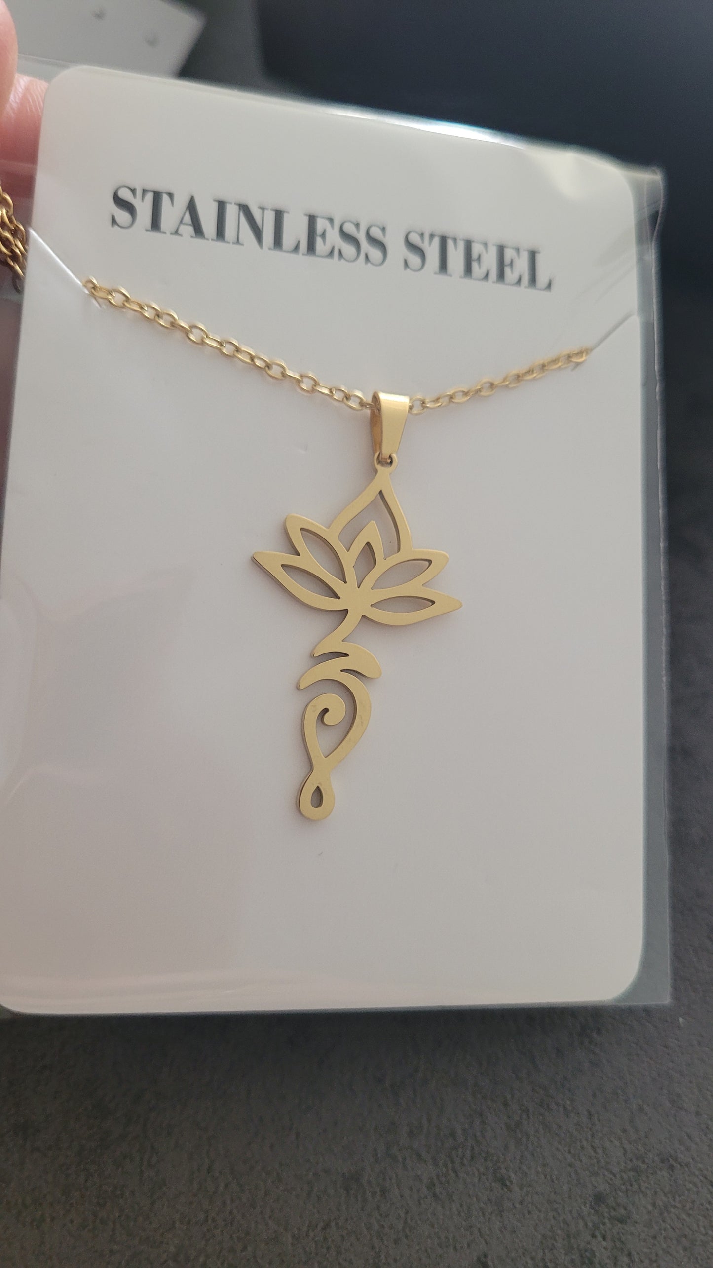 Collier barbara fleur de lotus doré