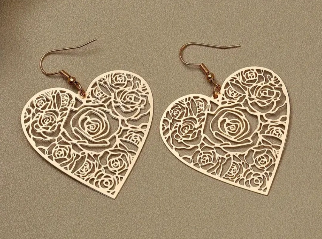 Boucles Katia coeur doré fleuri