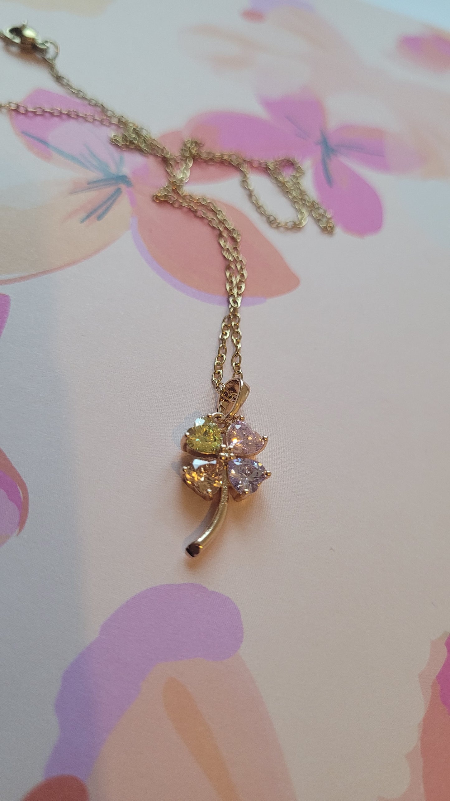 Collier trèfle coloré doré