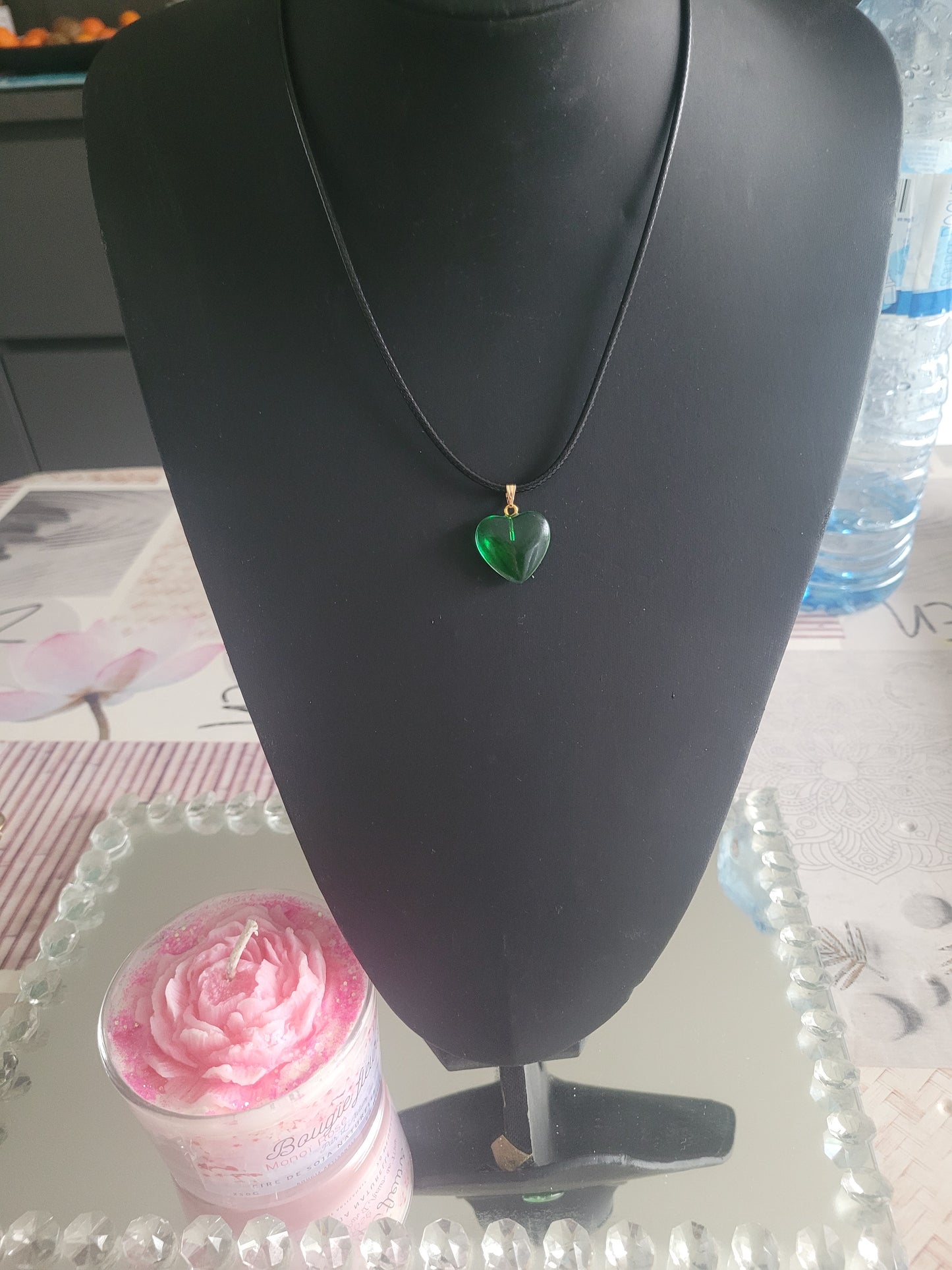 Collier coeur en verre vert