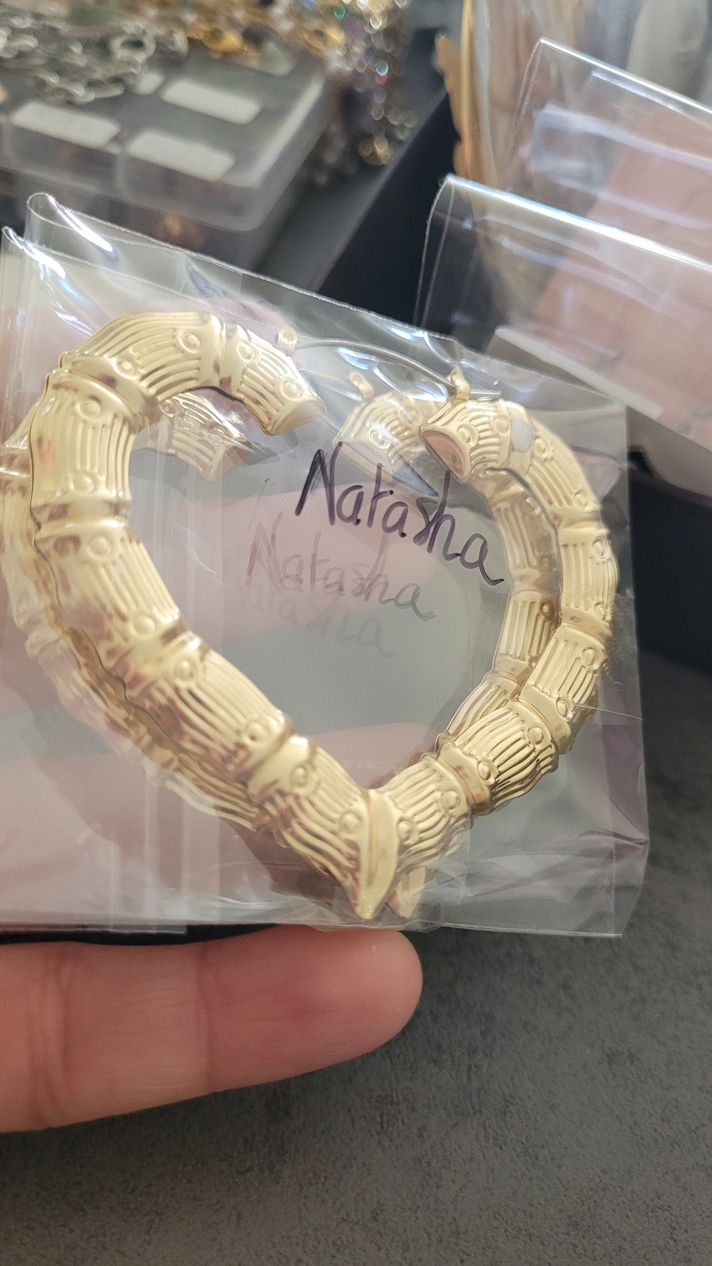 boucles Natasha créoles en cœur doré