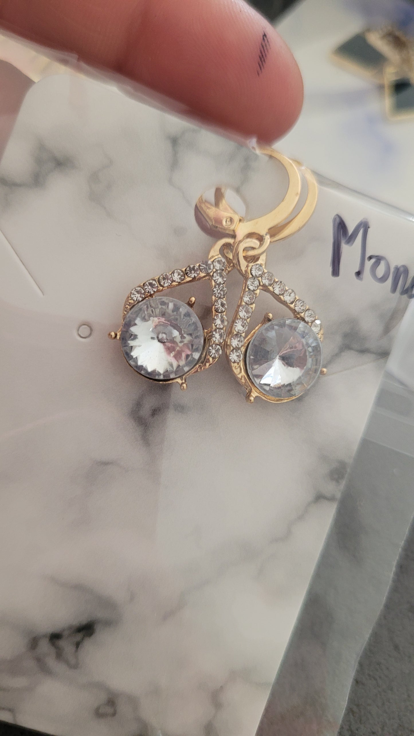 boucles Monica tendance goutte d'eau