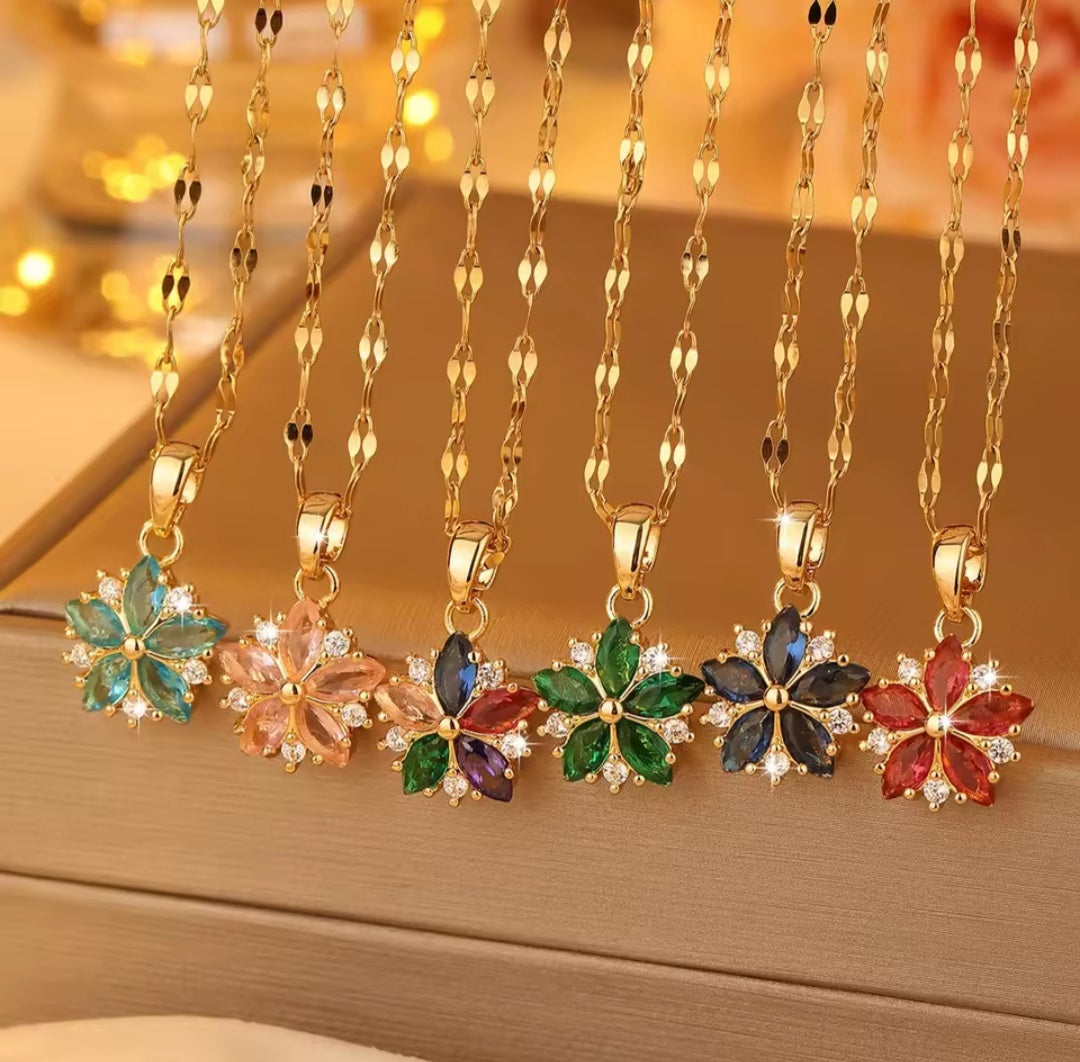 Collier Zara fleur rose