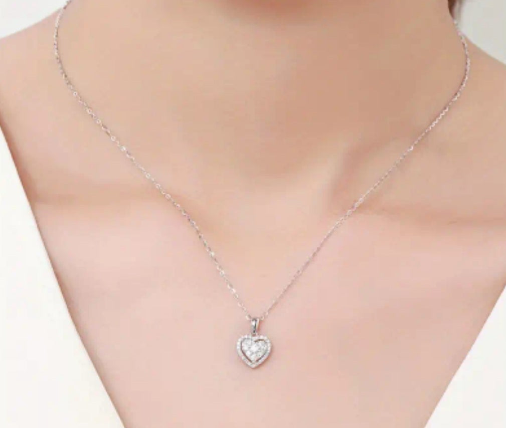 Collier Amélia coeur blanc
