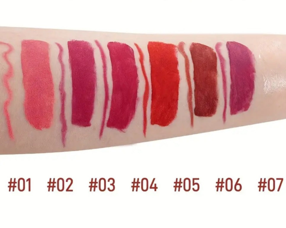 7 gloss à lèvres & 6 crayons à lèvres