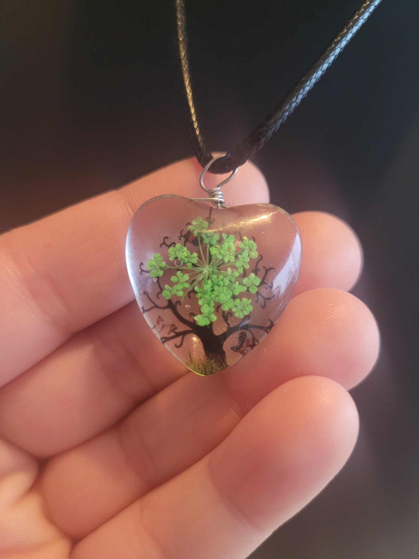 Collier coeur verre fleur vert