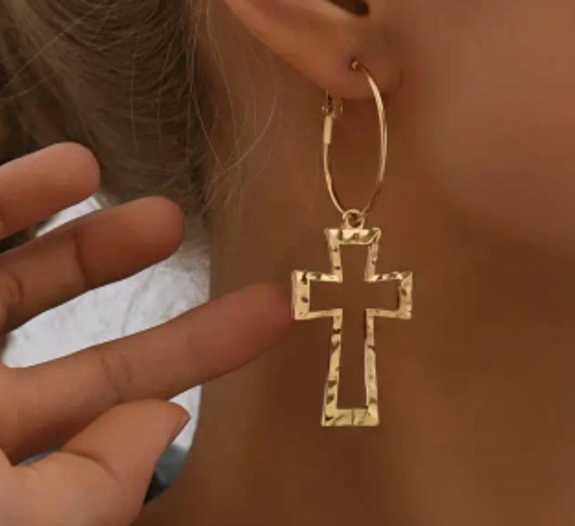 boucles anneau croix doré