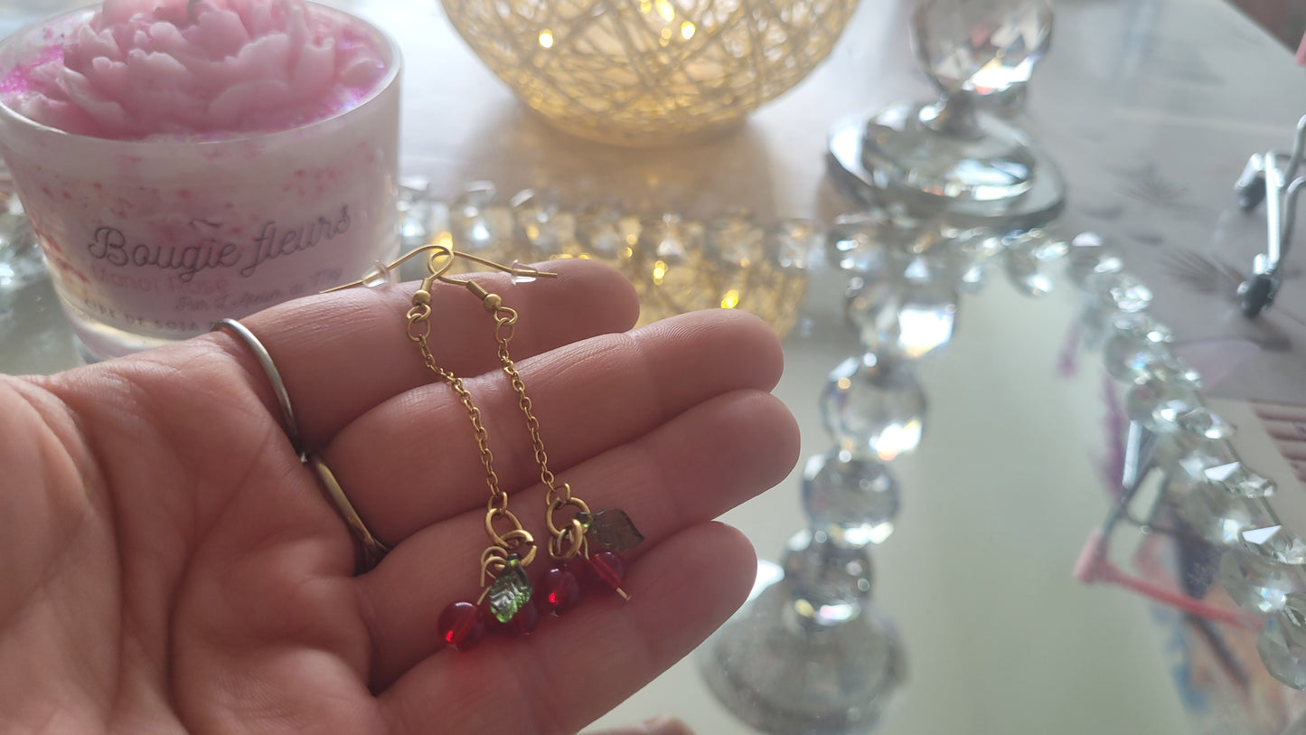boucles pendante cerise
