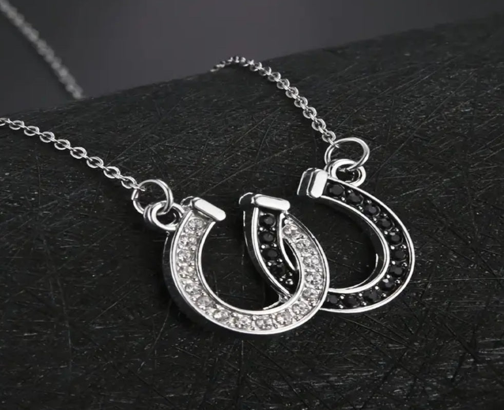 Collier double fer à cheval