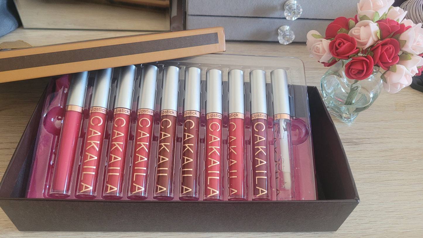 10 rouges à lèvres mats