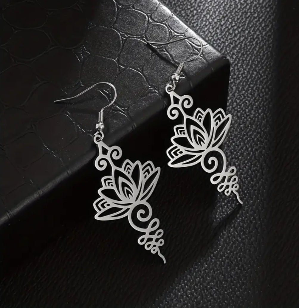 boucles fleur de lotus argenté
